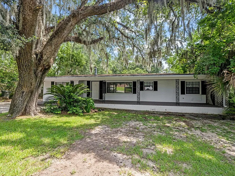 103 Chapel Dr