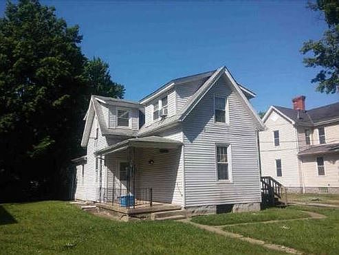 3rd image of 255 Oakmont St