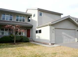 17 Thistle Holw, Avon, CT 06001