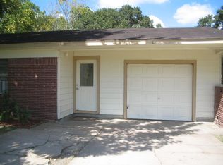 1910 Beaumont St, League City, TX 77573