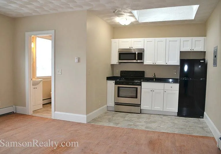80 Medway St #10 — Photo 8