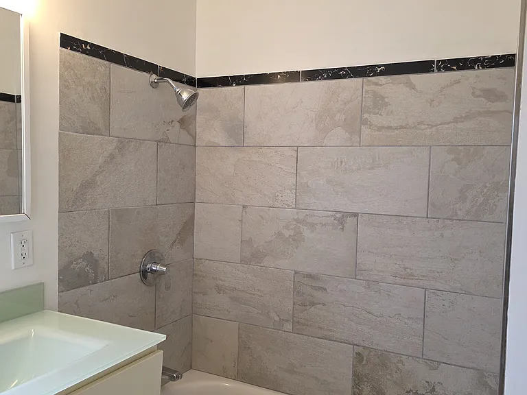 6174 Mesa Ave #C — Photo 8