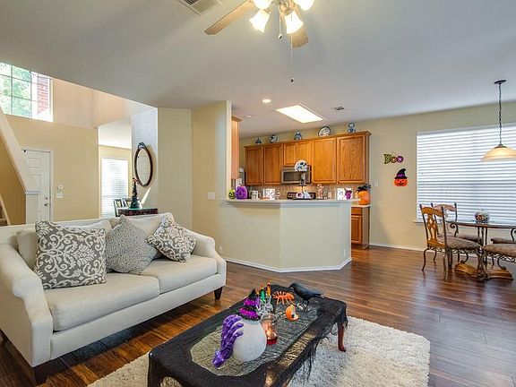 5th image of 4521 Vista Meadows Dr