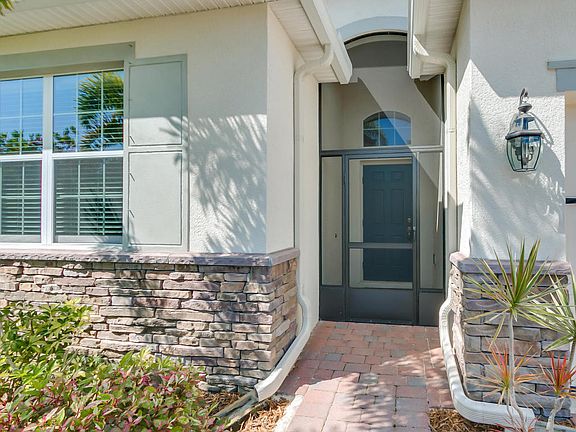 3rd image of 5949 Croydon Ct