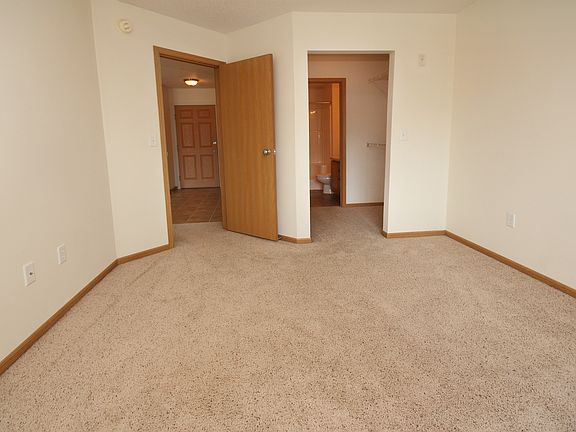 5th image of 3500 8th Ave S APT 203