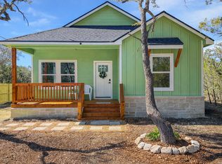 656 Skyline Dr, Bandera, TX 78003