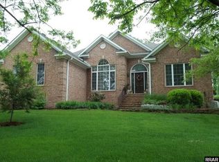 122 Forest Dr, Martin, TN 38237