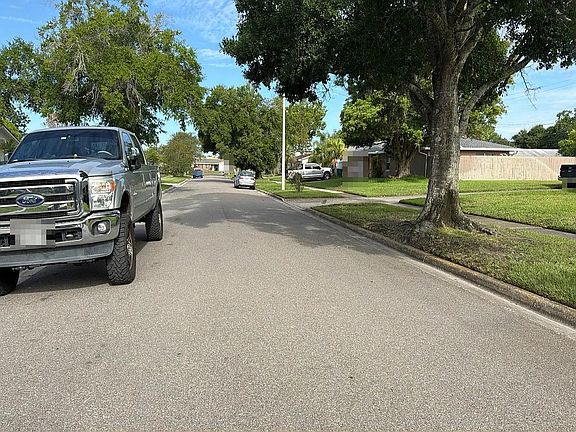 5th image of 4872 E Wind St