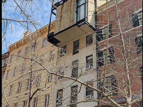 4th image of 23 Beekman Pl APT Ph