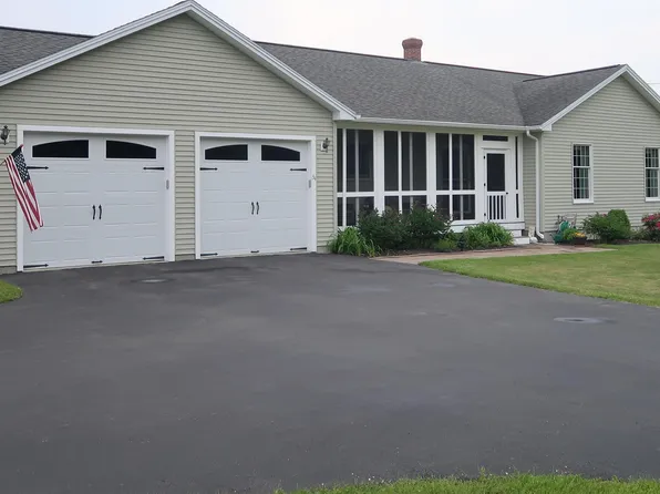 34 Serenity Drive, West Gardiner, ME 04345