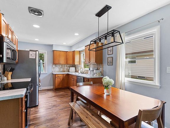 5th image of 10156 W Montana AVENUE