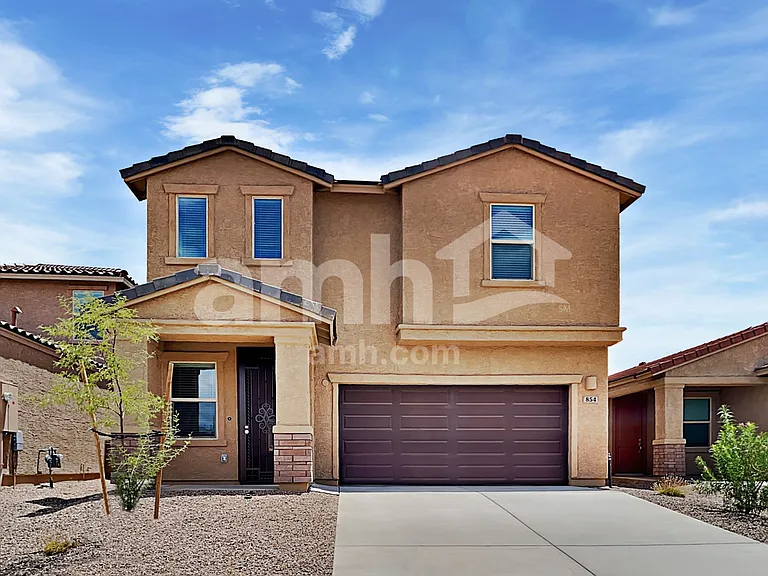 854 E Artesia Pl — Photo 1