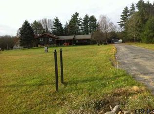 398 Midline Rd, Broadalbin, NY 12025