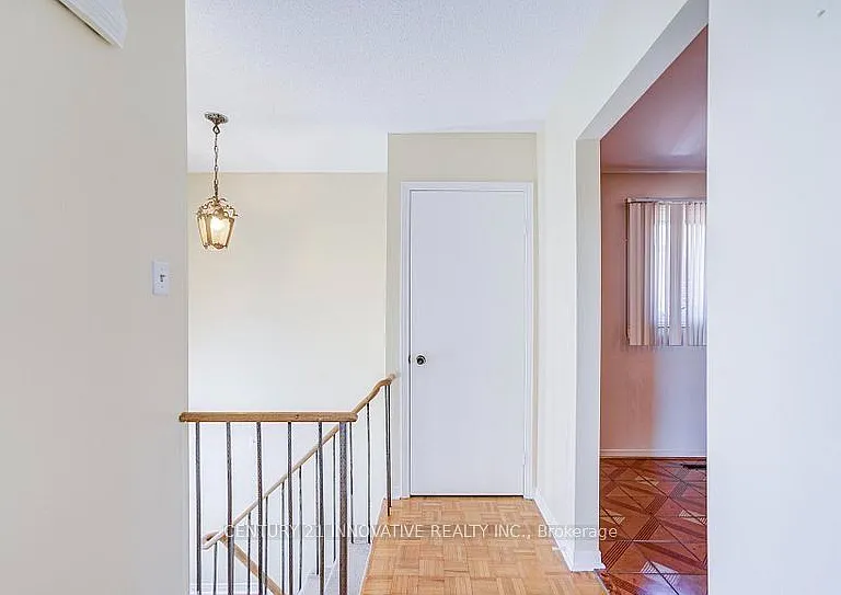 9 Capstan Ct — Photo 15