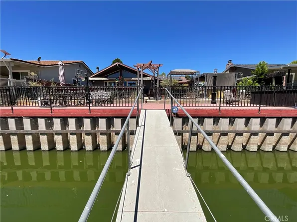 554 Keys Blvd, Clearlake Oaks, CA 95423