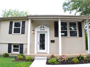 706 Dickens Ave, Glendale Heights, IL 60139
