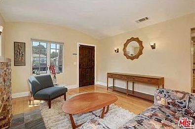 5th image of 2544 Tilden Ave