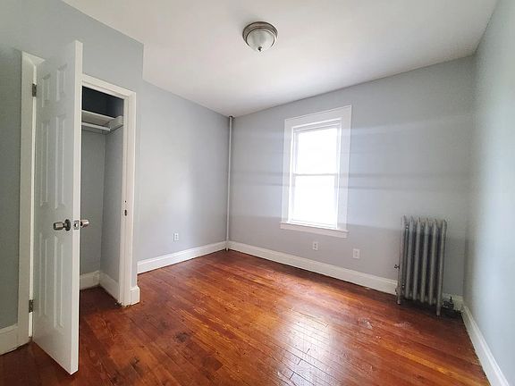 5th image of 394 Myrtle Ave #6D