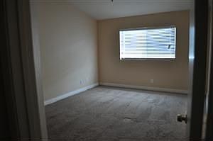 5th image of 3746 Saint Peter Ct