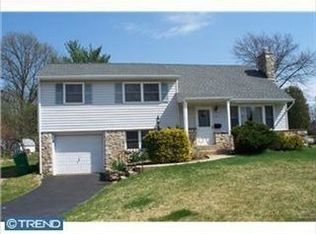 316 Erie Dr, Lansdale, PA 19446