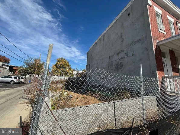 927 Ingraham St NW, Washington, DC 20011