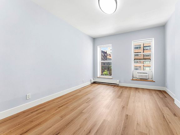 3rd image of 401 E 63rd St APT 14