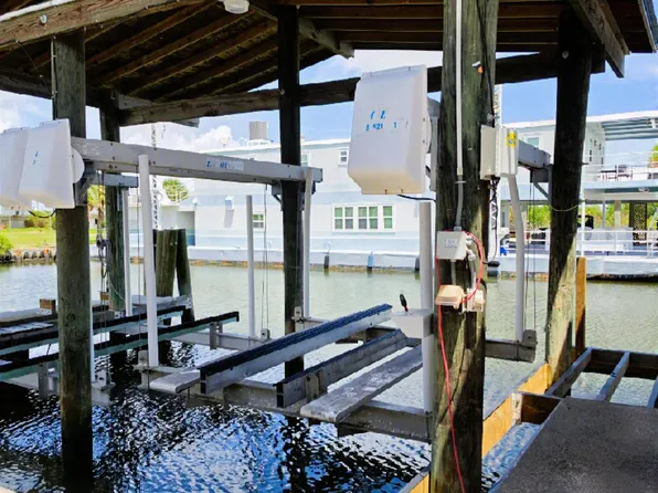 411 Admiral Craik Dr #Bs-72, Grand Isle, LA 70358