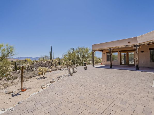 4247 W Flying Diamond Dr, Tucson, AZ 85742