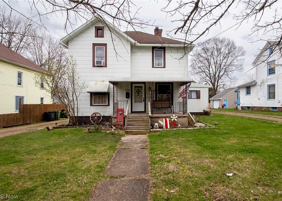 1st image of 726 S Main St