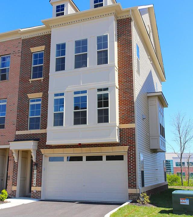 1st image of 10215 Hilltop Ascent Dr