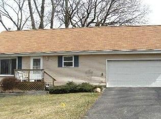 2529 W River Rd S, Elyria, OH 44035