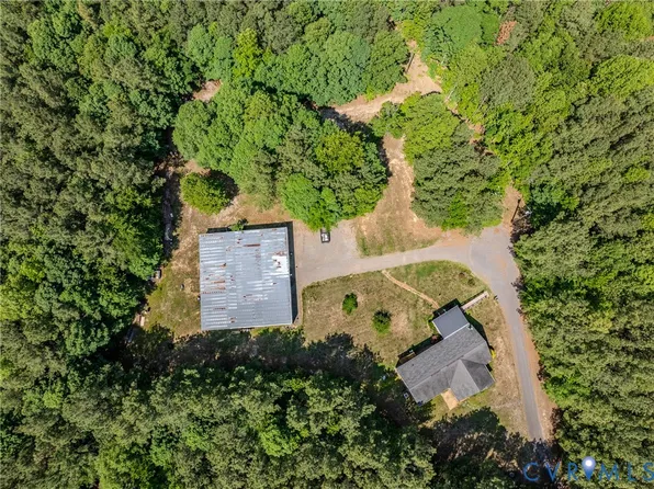 8025 Colemans Lake Rd, Church Road, VA 23833