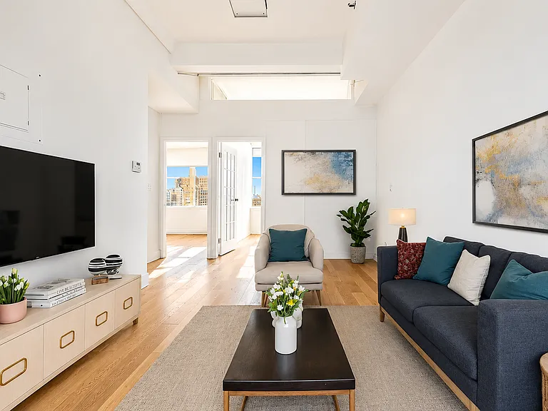50 Murray St #735 — Photo 3