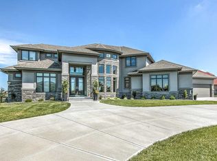 24320 Leavenworth Cir, Waterloo, NE 68069