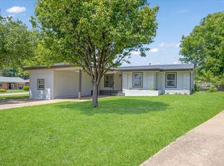 1815 W Brockett St, Sherman, TX 75092