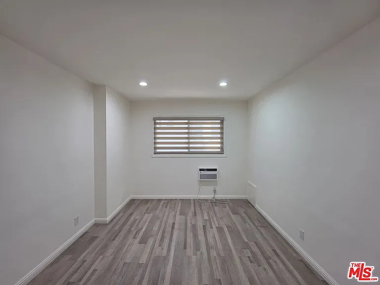 1224 N Fairfax Ave #7 — Photo 24