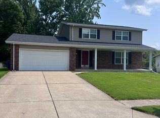 2808 Park Ave, Saint Charles, MO 63301