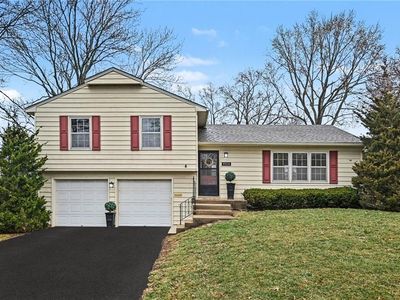 9106 W 97th St, Overland Park, KS, 66212