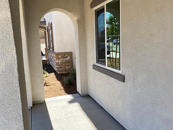 2nd image of 5275 Coyote St