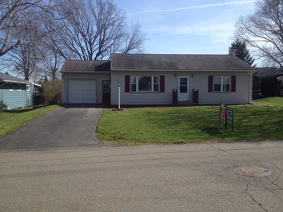 5th image of 125 E Bennett Cir