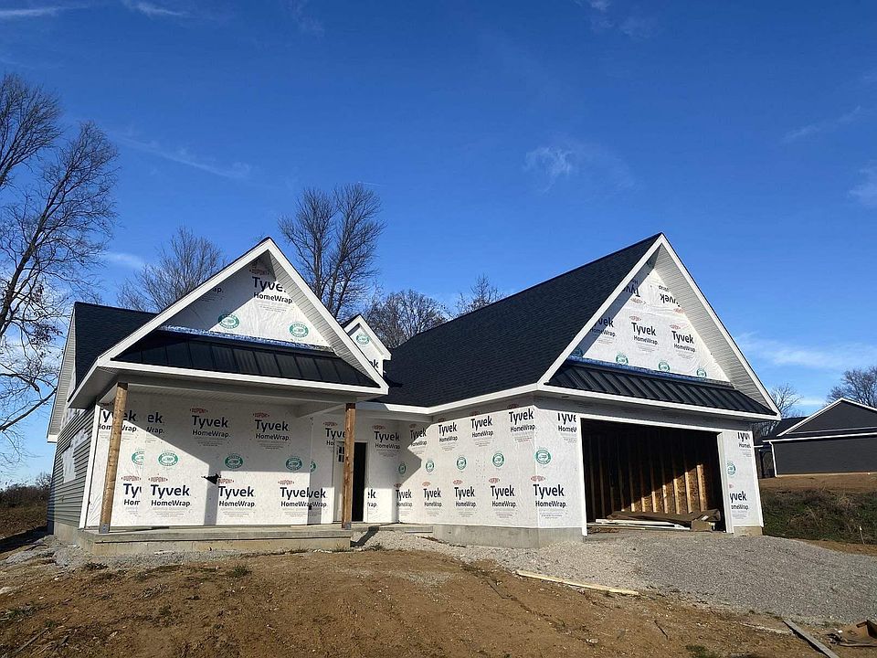 1st image of 535 E Lucy Ln