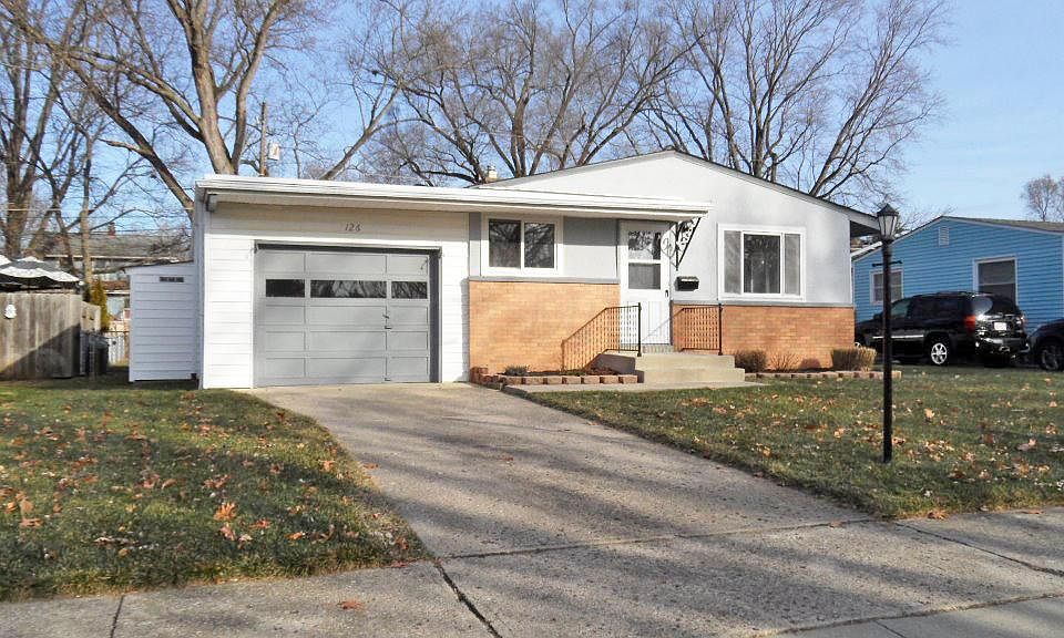 1st image of 126 Mariemont Dr N