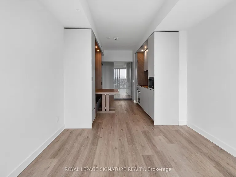 55 Charles St E #4303 — Photo 16