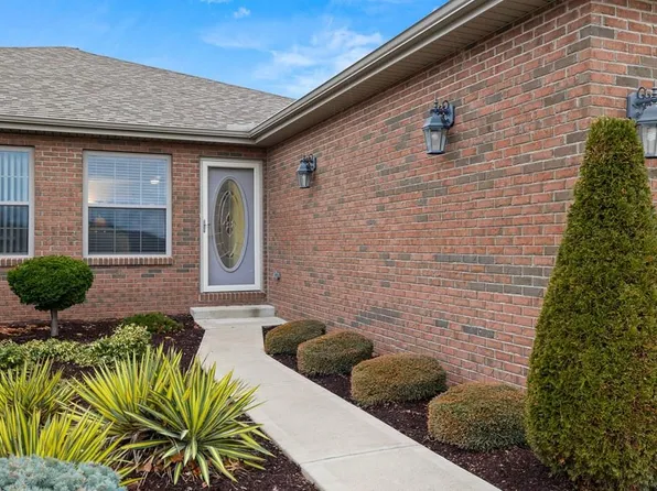 1129 Bogey Dr, Ontario, OH 44903