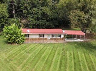 989 Big Bottom Rd, Gainesboro, TN 38562