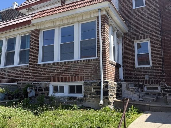 83 Barker Ave