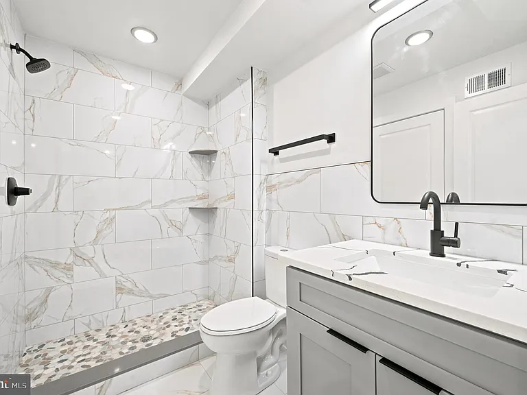 1514 S 22nd St #2 — Photo 10