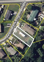 2nd image of 176 Wendy Leigh Cir