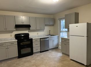 101 Main St APT 2, Denver, PA 17517