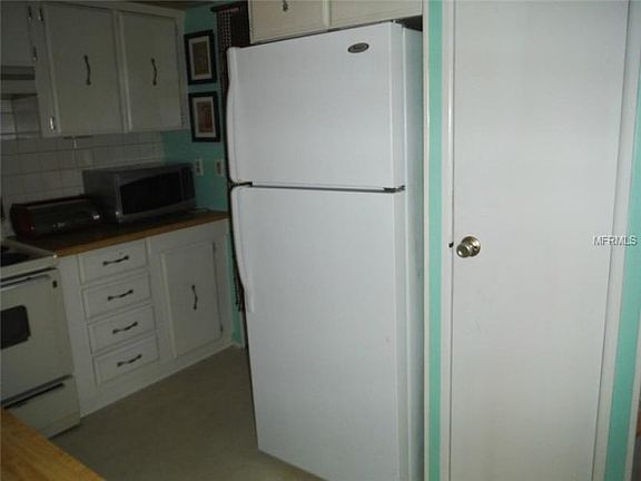 4th image of 78 Redwood Dr #18